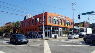 🎶 Edgewood Avenue: Atlanta’s Electric Strip of Culture, Flavor & Nightlife