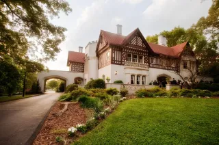 🎨 Step Into Art, Culture & Timeless Beauty at Callanwolde Fine Arts Center – Atlanta, GA