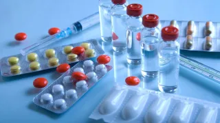 Taking Aim! Doctors are SPONSORED by pharmaceutical companies