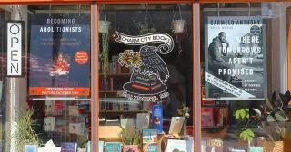 📚 Charm City Books: Pigtown’s Literary Gem You’ve Gotta See!