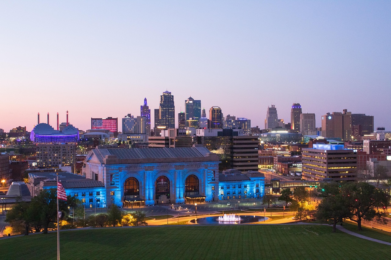 Top 5 Summer Activities in Kansas City That Can Wreck Your Back (And How to Prevent It)