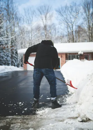 Snow, Shoveling, and Chiropractic Care: Tips for Preventing Back Pain This Winter