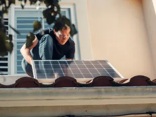 Australia's Solar Revolution: A Beacon of Clean Energy