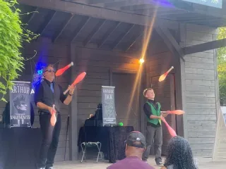 🎩 Prepare to Be Amazed – Magic Shows by The Balloon Brigade
