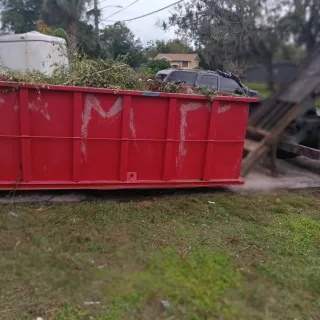 Seasonal Yard Waste Removal and Landscaping Debris Management for Jacksonville Homeowners