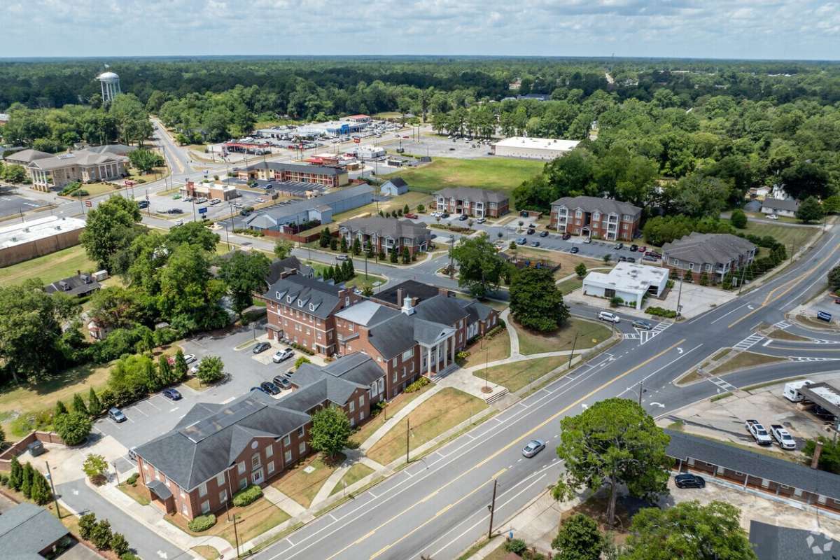 Everything You Need to Know About Living in Hawkinsville [2025]