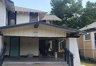 Off-Market Investment Opportunity: Historic Fort Worth 6-Plex. Creative Option