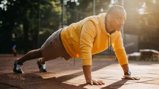 Boost Your Golf Game: The Essential Benefits of Core Strength