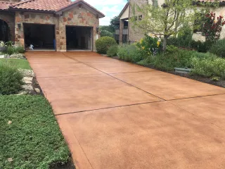 Acid-Based Stains vs. Water-Based Stains vs. Dyes for Concrete: A Comparative Guide