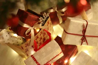 The Top Ten Video Gifts You Need to Give Your Business This Christmas (That Aren’t Sweaters)