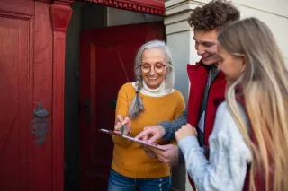 How to Door Knock Political Campaign: Proven Tactics