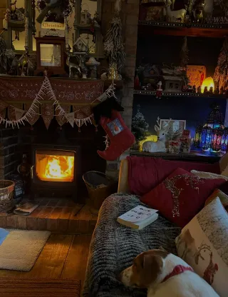 A Quiet December - Simple, Sustainable Ways to Cocoon at Home