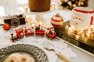 Festive Holiday Decor Ideas to Make Your Home Shine This Season