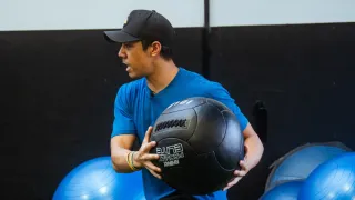 Stay Agile This Winter: Embrace Mobility and Flexibility with Revolution Strength & Conditioning