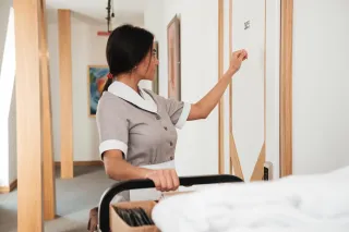 Benefits of Scheduled Housekeeping for Busy Homes | Shelton’s Janitorial
