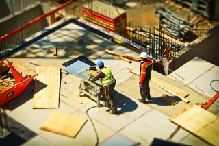 Analyse Shift Work vs Contractors
