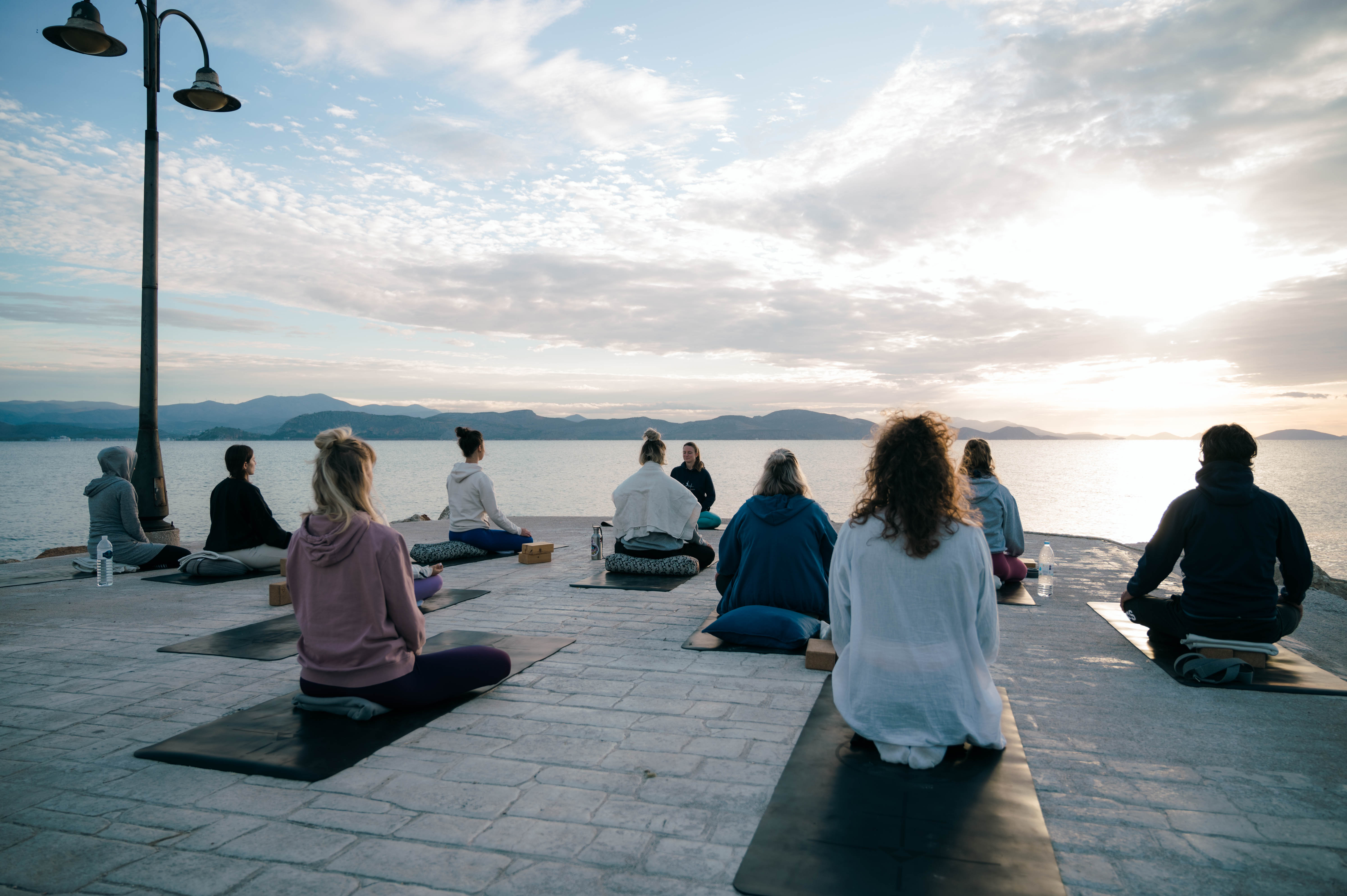 Yogalehrer-Ausbildung als Bildungsurlaub – 200h & 300h staatlich anerkannt