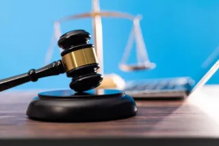 Patent vs. Licensing