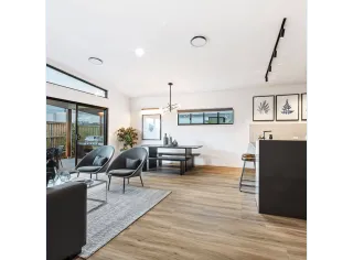 Interstate Buyers Secure Ex‑Display Home on Sunshine Coast