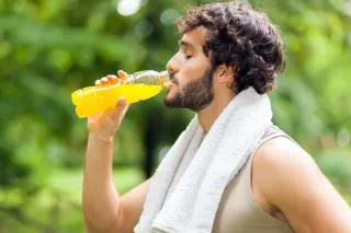 Las 3 bebidas que estan impidiendo que bajes de peso