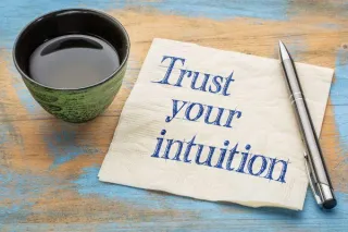 How to Use Mindfulness to Strengthen Your Intuition