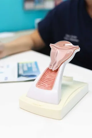 ITSS silencieuses : se faire dépister même sans symptôme | Clinique Omicron