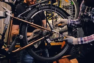 Explore the Benefits of Shopping at a Nearby Bicycle Shop