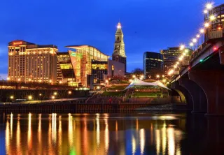🌊 Vibes, Views & Events Galore: Why Mortensen Riverfront Plaza Is Hartford’s Crown Jewel 