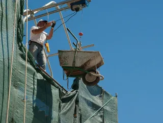 How We Help Contractors Craft Compelling Home Improvement Ads That Drive Real Results
