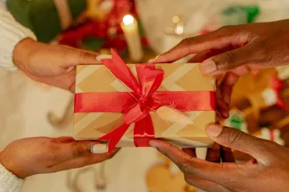 Tis' the Season of Giving