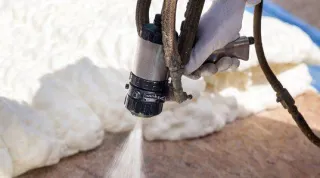 Spray Foam vs. Fiberglass: A Detailed Cost Comparison