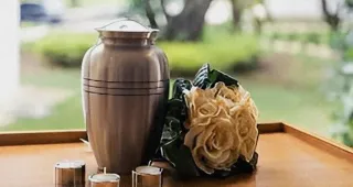 Como Elegir Un servicio Adecuado: Velorios vs Cremación