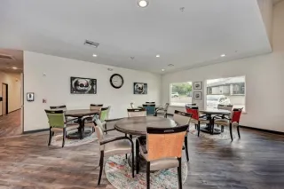 Navigating the Transition to Assisted Living: Tips for a Smooth Move to Symphony of Wimberley