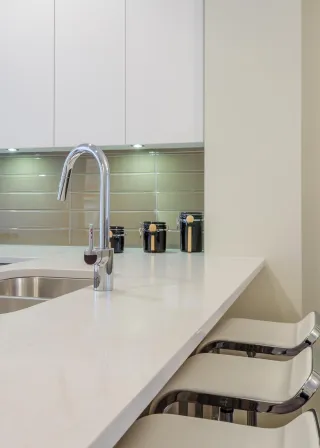 Cabinet Refacing vs. New Cabinets: Cost, Pros & Best Choice