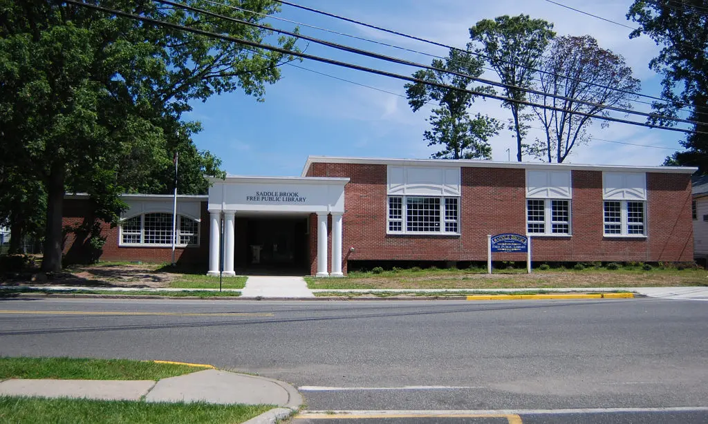 📚 Saddle Up for Adventure at Saddle Brook Public Library!