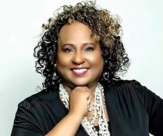 Dr. Anissa Short 