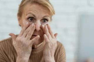 10 Everyday Habits That Help Slow Down Aging Naturally
