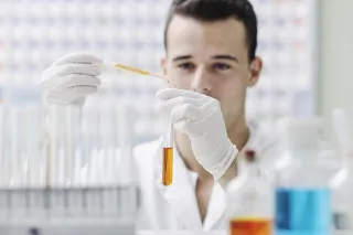 Olvídate de Envejecer con GNM-X: Rejuvenece Tus Células