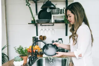 Deciding to LOVE Doing the Dishes