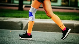Do compression socks help PLANTAR FASCIITIS?