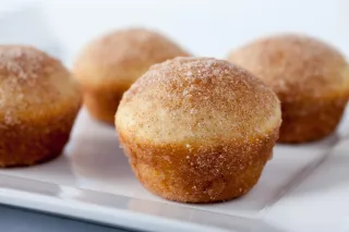 Applesauce Muffins