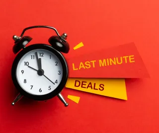 The Last-Minute Hero: Your Guide to Instant Gifting Solutions
