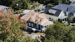 Residential Roofing in Portland: How to Choose the Best Contractor for Your Home
