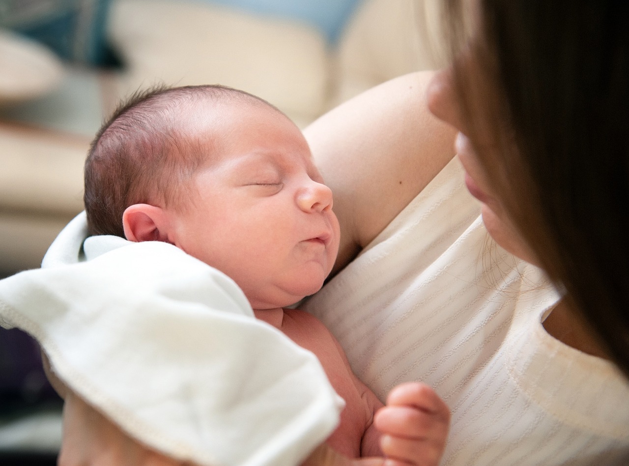 Why Newborn Sleep Isn’t Meant to Be Perfect – and What to Expect Instead