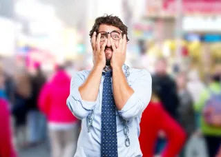 ¿Se Escapan Tus Clientes? La Verdad Incómoda de No Tener un CRM en 2025