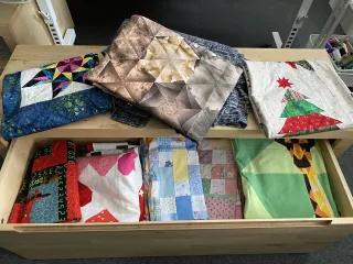 Jeg har så mange uferdige quiltetopper fordi…