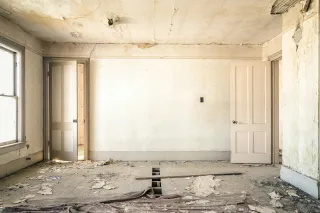 5 Strategies to Turn Distressed Properties into Profits