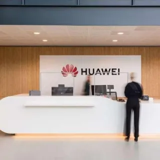 Huawei's Decision to Remain Private: Becoming a Global Tech Giant Without Going Public