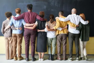 Be Active In Reaching Passive Candidates