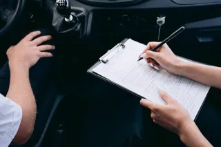 What Happens to Your Auto Insurance When You Move Between Cities in Florida